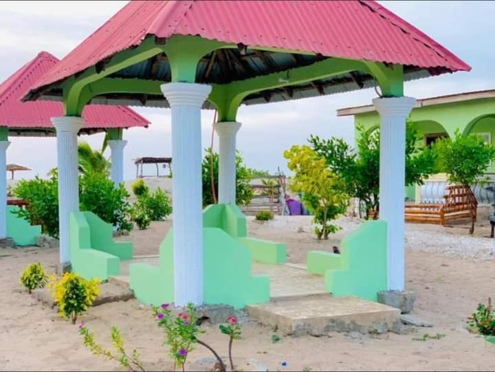 Bosofet Beach And Creek Lodge Sanyang Екстериор снимка